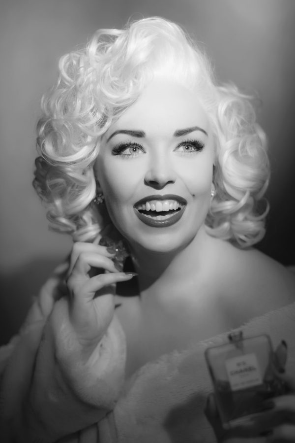 Marilyn Monroe lookalike boeken